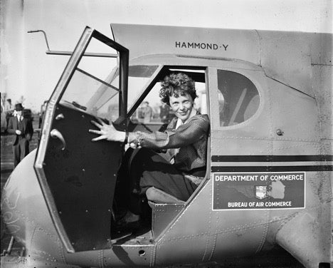 ameliaearhartinplane