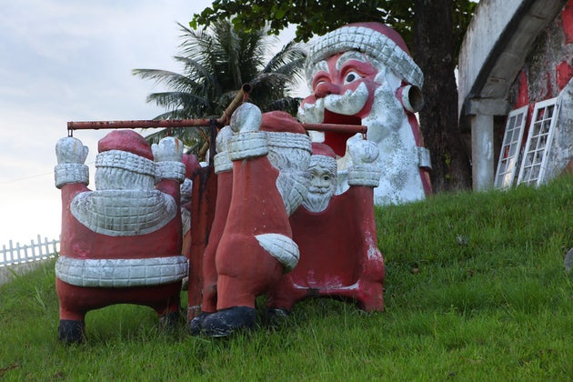 santa theme aprk park albanoel